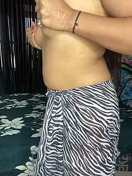 Hot royalbhabhi online show from 12.22.24