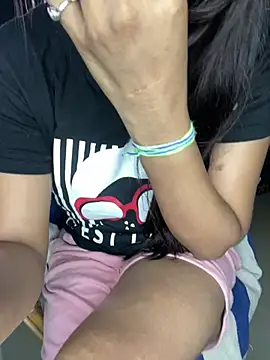 Hot royalbhabhi online show from 01.12.25
