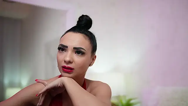 MaraJolie online show from 12.25.24