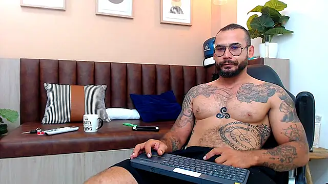 hanz col online show from 03.19.25