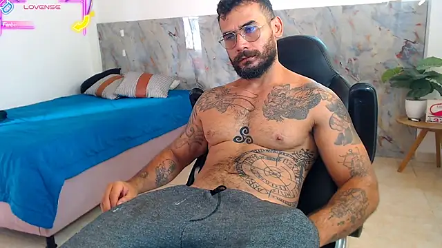 hanz col online show from 10.31.25