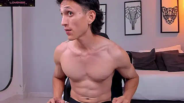 connor twink online show from 12.15.24