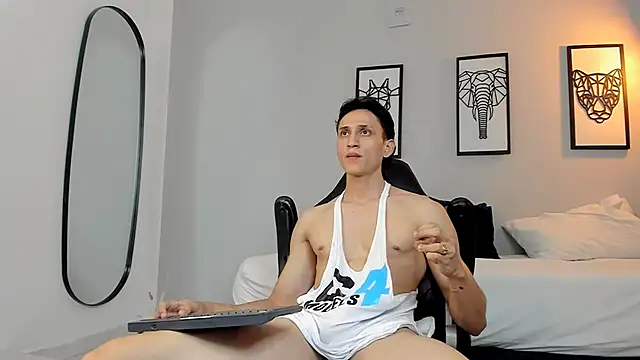 connor twink online show from 12.18.24