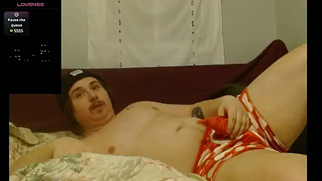 Snapshot of DickGrimes420 chatting on 02.14.25 DickGrimes420 online show from 02.14.25