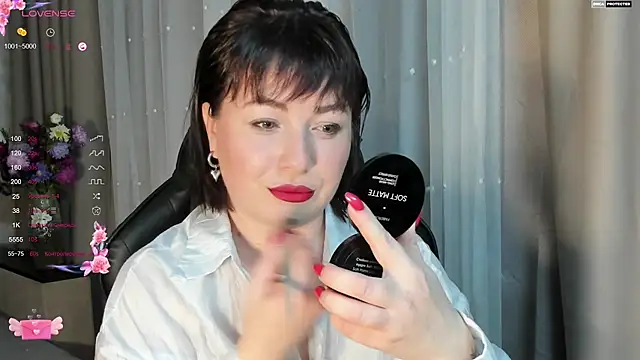 Victoria Di online show from 09.11.25