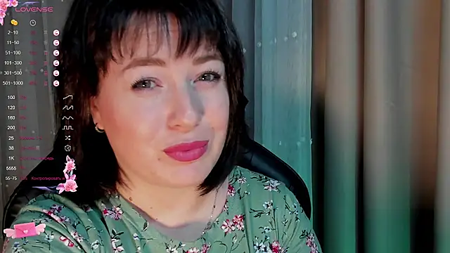 Victoria Di online show from 11.05.25