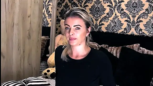 Aly girl1 online show from 01.10.25