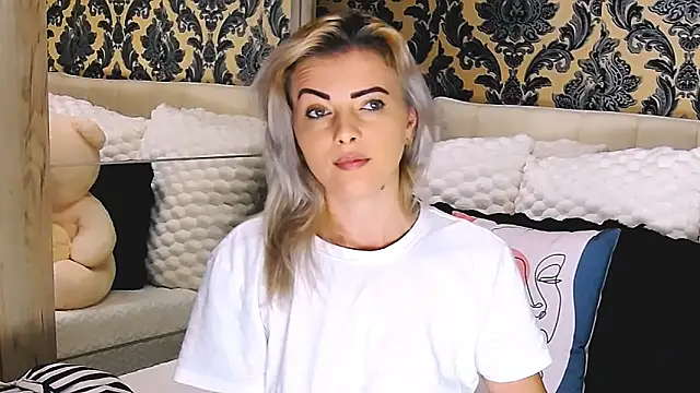 Aly girl1 online show from 10.13.25