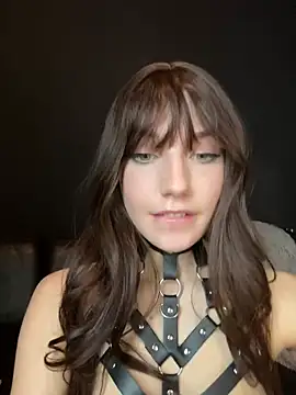 Snapshot of Sofia_Poly chatting on 02.27.25 Sofia Poly online show from 02.27.25