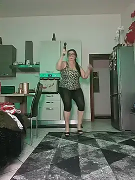 Snapshot of Genoveva73sexy chatting on 12.05.24 Genoveva73sexy online show from 12.05.24