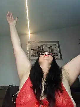 Snapshot of Genoveva73sexy chatting on 12.21.24 Genoveva73sexy online show from 12.21.24