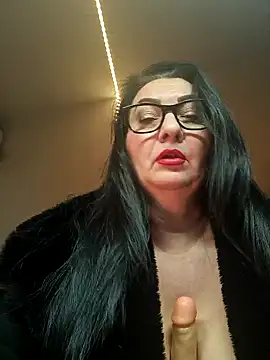 Snapshot of Genoveva73sexy chatting on 12.29.24 Genoveva73sexy online show from 12.29.24