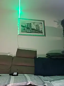 Snapshot of Genoveva73sexy chatting on 02.18.25 Genoveva73sexy online show from 02.18.25