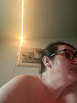 Snapshot of Genoveva73sexy chatting on 03.22.25 Genoveva73sexy online show from 03.22.25