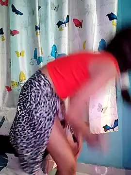 Snapshot of Reena_Singh53 chatting on 12.30.24 Reena Singh53 online show from 12.30.24