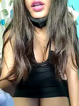 Snapshot of Reena_Singh53 chatting on 03.17.25 Reena Singh53 online show from 03.17.25