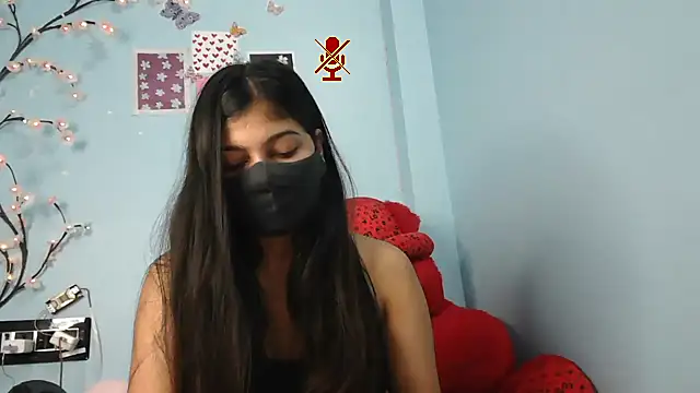 Snapshot of Reena_Singh53 chatting on 09.27.25 Reena Singh53 online show from 09.27.25