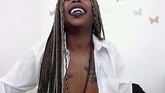  Zooee online show from 12.23.24