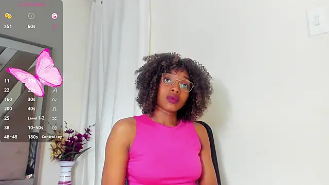 sara williams01 online show from 03.18.25