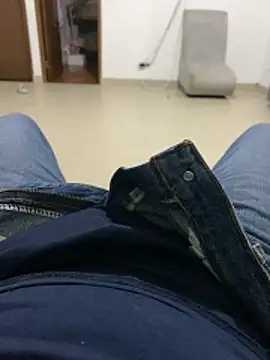 Snapshot of Flacosexy29 chatting on 10.15.25 Flacosexy29 online show from 10.15.25