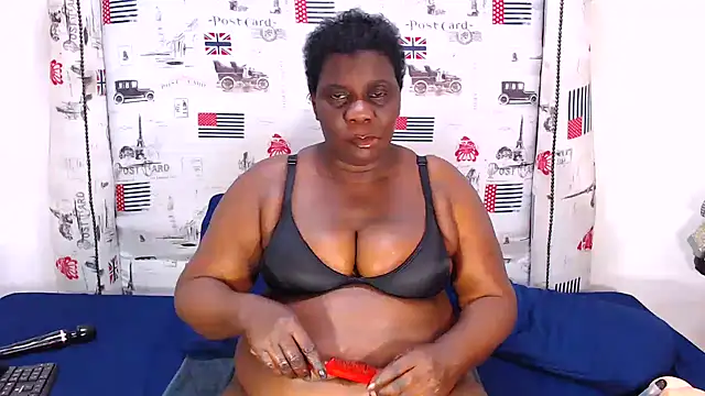 Honeybumsx32 online show from 12.02.25