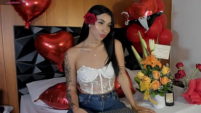 Snapshot of Wendy_Marchall chatting on 02.14.26 Wendy Marchall online show from 02.14.26