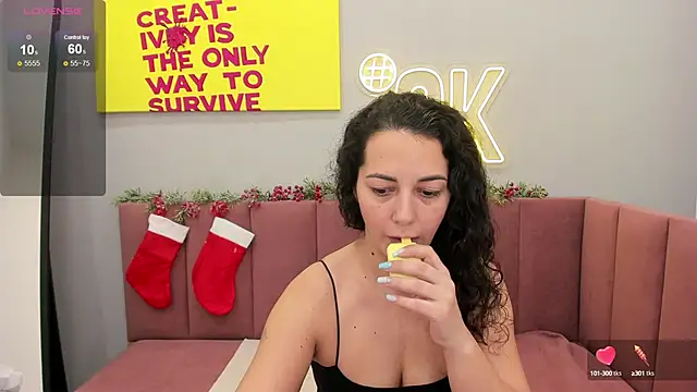Linda Insatiable online show from 12.18.24