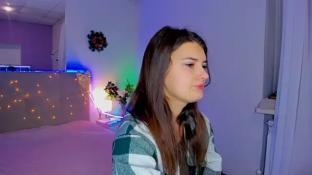 Laura Leee online show from 01.10.26