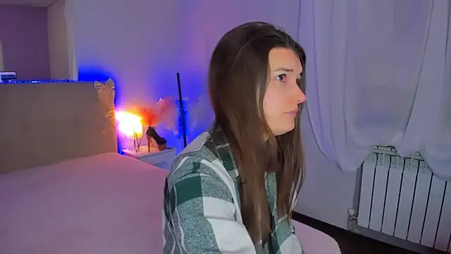 Laura Leee online show from 02.09.26