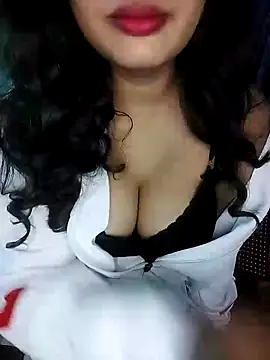 Miss-Siyaa online show from 12.04.24