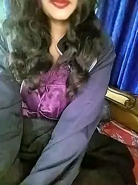 Miss-Siyaa online show from 12.13.24