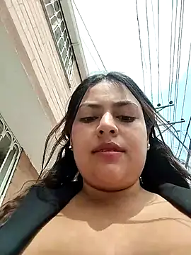 Snapshot of DULCE__26 chatting on 03.04.25 DULCE 26 online show from 03.04.25