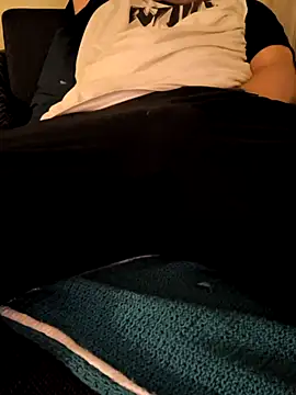 Snapshot of OdinWolf1990 chatting on 10.16.25 OdinWolf1990 online show from 10.16.25