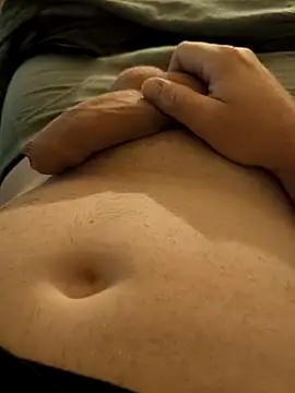 Snapshot of OdinWolf1990 chatting on 10.21.25 OdinWolf1990 online show from 10.21.25