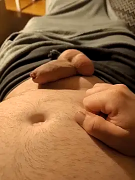 Snapshot of OdinWolf1990 chatting on 11.01.25 OdinWolf1990 online show from 11.01.25