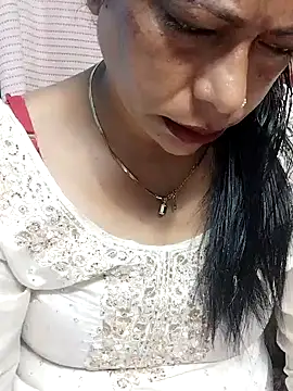 Snapshot of Urmila_bhabhii chatting on 11.09.25 Urmila bhabhii online show from 11.09.25