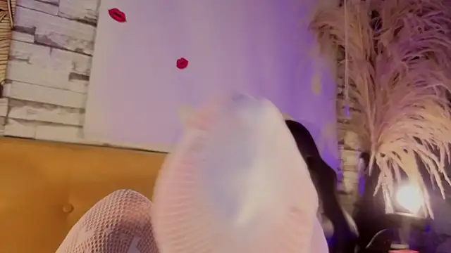 Estrella05  online show from 02.17.26