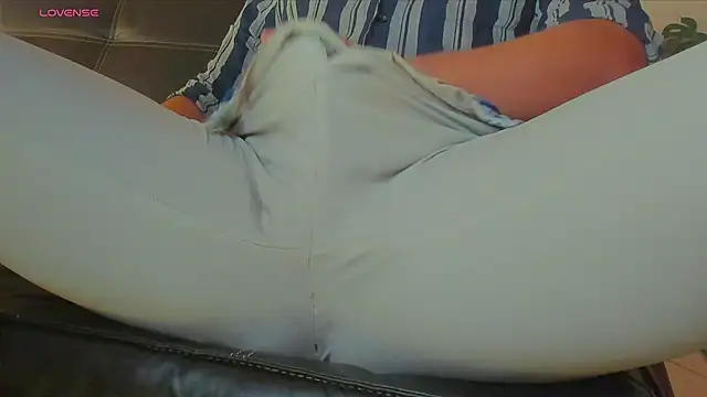 MrLonely02 online show from 01.04.25