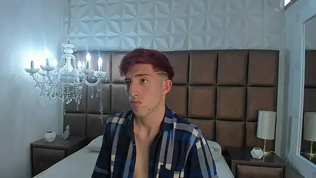 Un Slutty online show from 12.29.24