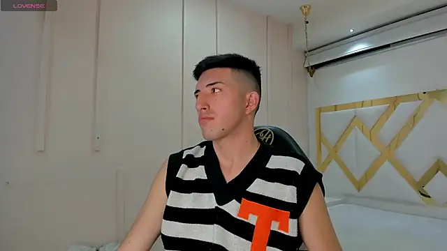 Un Slutty online show from 09.08.25