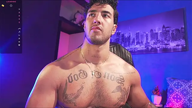 Snapshot of JACOB_MARTINS chatting on 11.07.25 JACOB MARTINS online show from 11.07.25