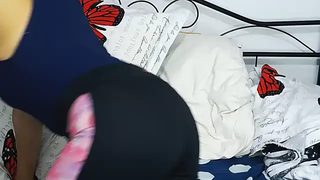 DivinSandra online show from 03.19.25