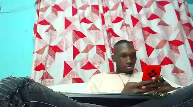 Snapshot of black30cmdick chatting on 12.23.24 black30cmdick online show from 12.23.24