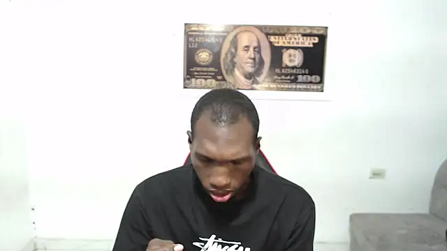 Snapshot of black30cmdick chatting on 05.07.26 black30cmdick online show from 05.07.26
