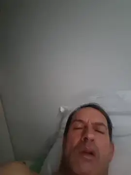 Snapshot of bagoulo chatting on 11.03.25 bagoulo online show from 11.03.25