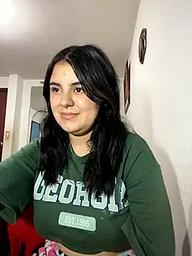 Snapshot of emiliaharper408 chatting on 12.07.24 emiliaharper408 online show from 12.07.24