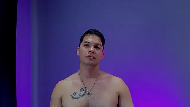 dominick crawford01 online show from 09.23.25