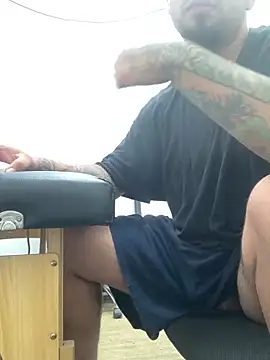 Snapshot of perrrotegrande chatting on 09.24.25 perrrotegrande online show from 09.24.25