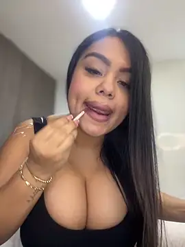Snapshot of valeria2019hot chatting on 12.09.24 valeria2019hot online show from 12.09.24