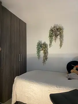 valeria2019hot online show from 03.21.26